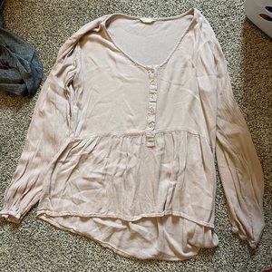 Flowy light pink blouse LIKE NEW
